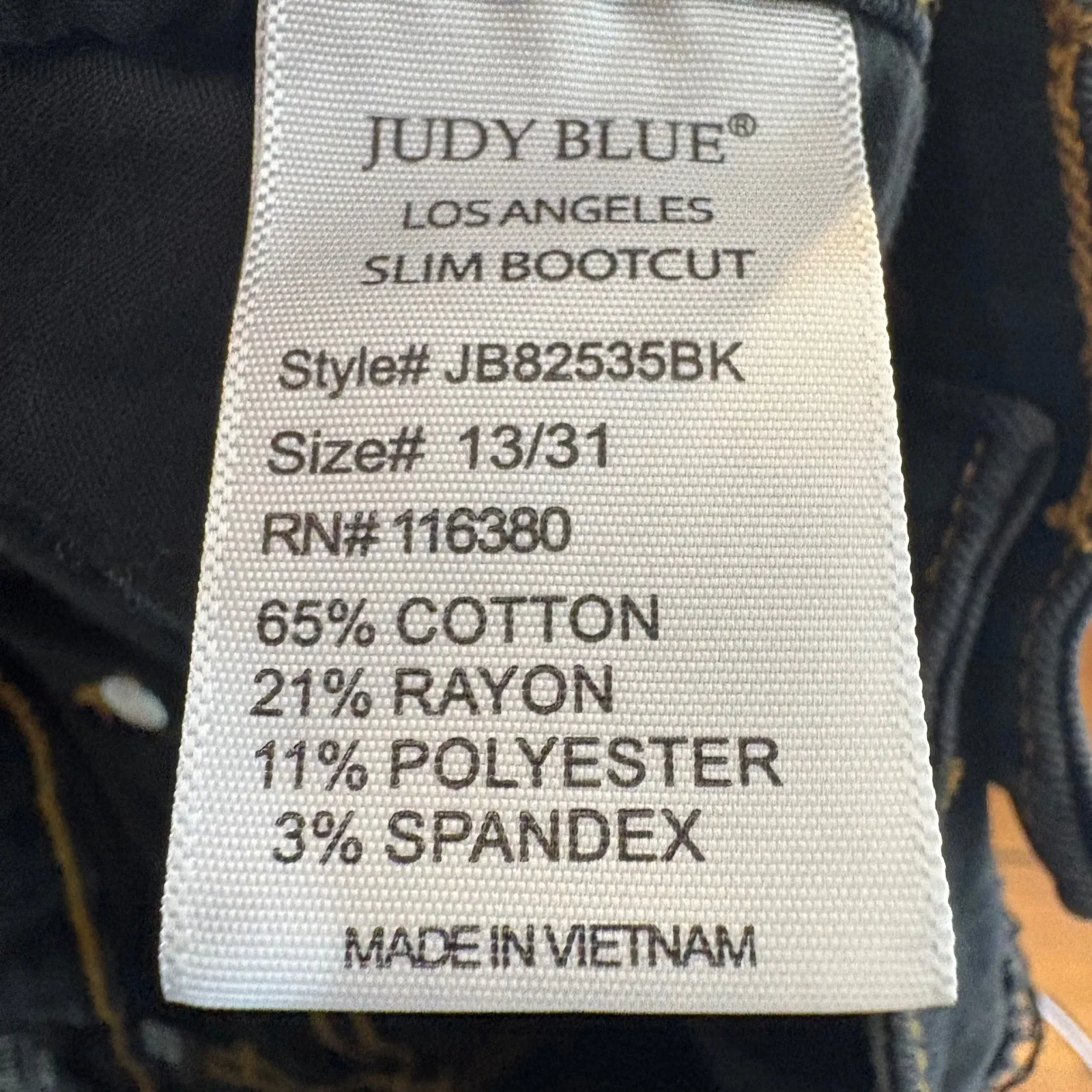 Judy Blue Slim Bootcut Jeans Faded Washed Black Distressed Hem Size 13/31 - Image 10