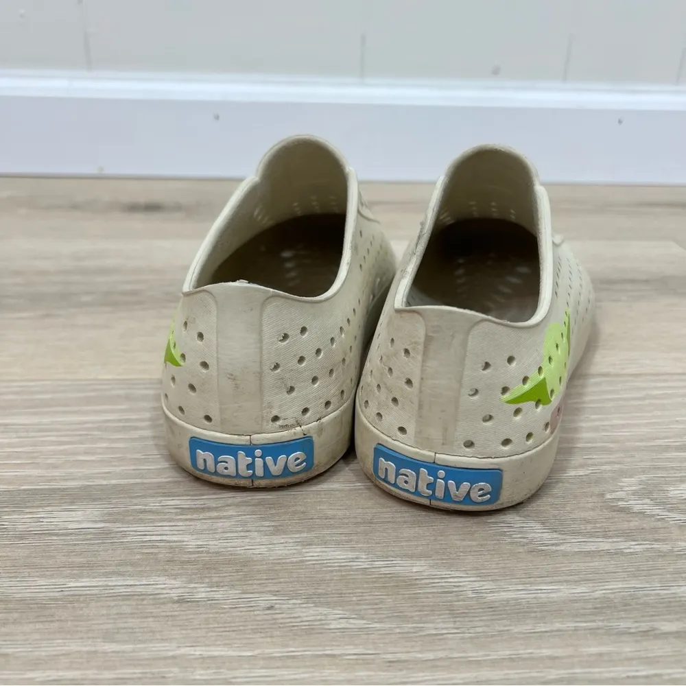 Native X Star Wars Grogu Jefferson Shoes Size 8 - Image 5