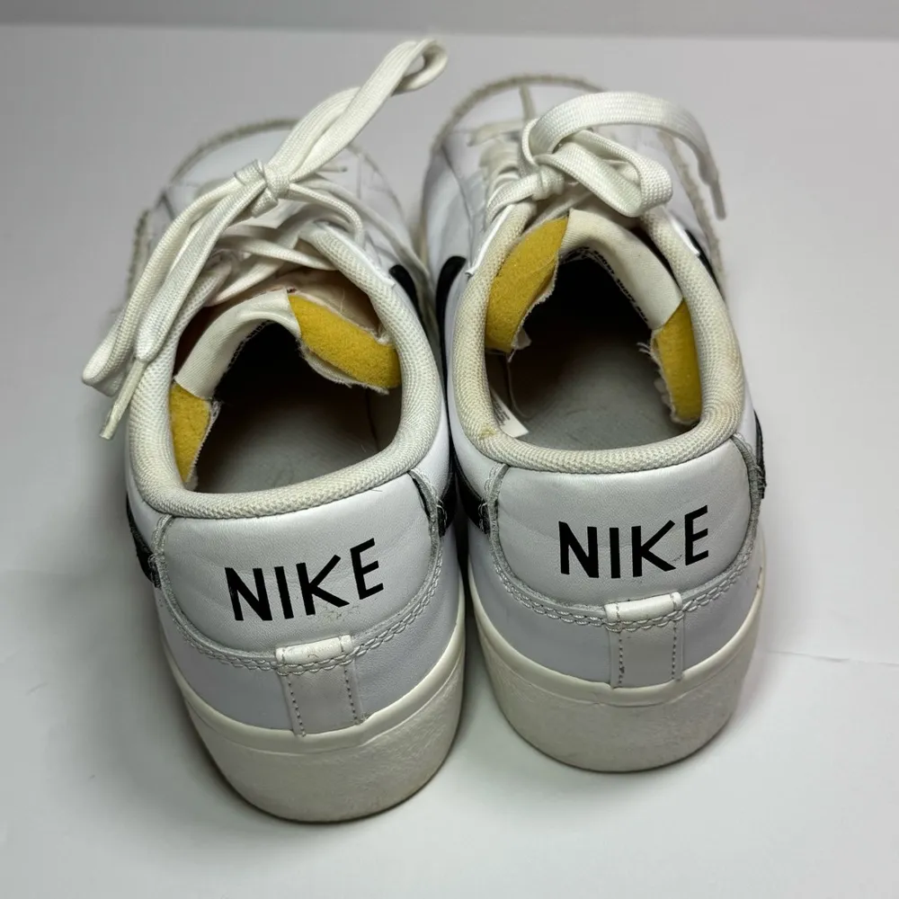 Nike Blazer Classic White and Black Low-Top Sneakers 7.5 - Image 5