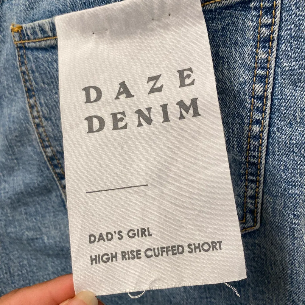 Daze Women's Blue Denim Shorts size 30 - Image 5