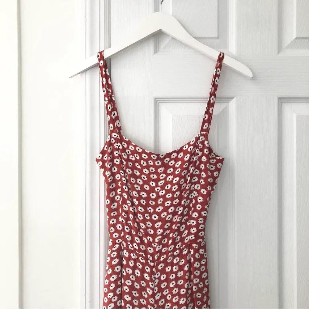 Playa Red Floral Cropped Wide Leg Jumpsuit Tie Back XS 2 - Image 5