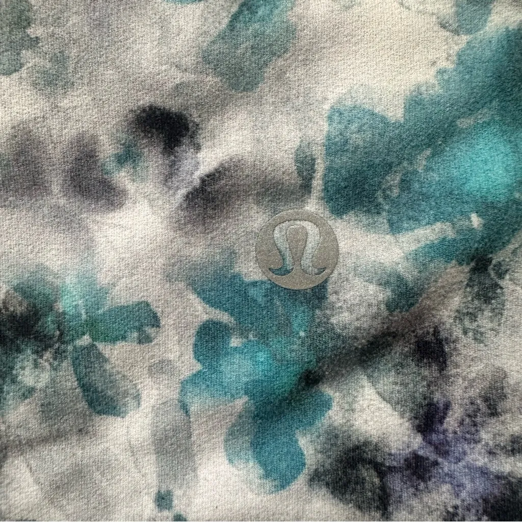 Lululemon Align High Rise Tie Dye Biker Shorts Womens 10 8” Purple Teal Athletic - Image 6