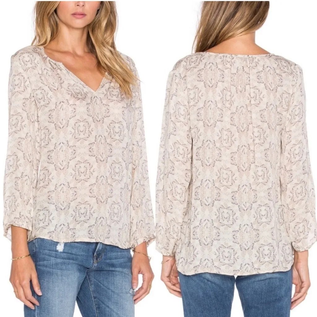 Joie Zambezi Blouse Butterfly Print 100% Silk Beige Long Sleeve L - Image 2
