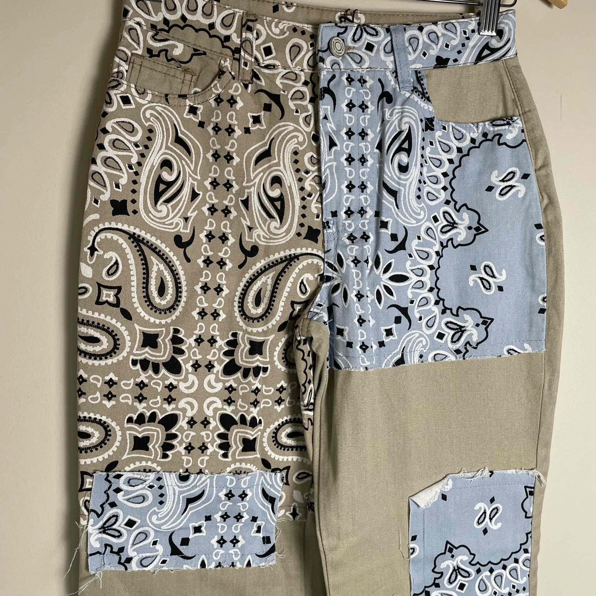 Boohoo New  Women's Patchwork Boho‎ Bandana Khaki Denim Pants - Image 5