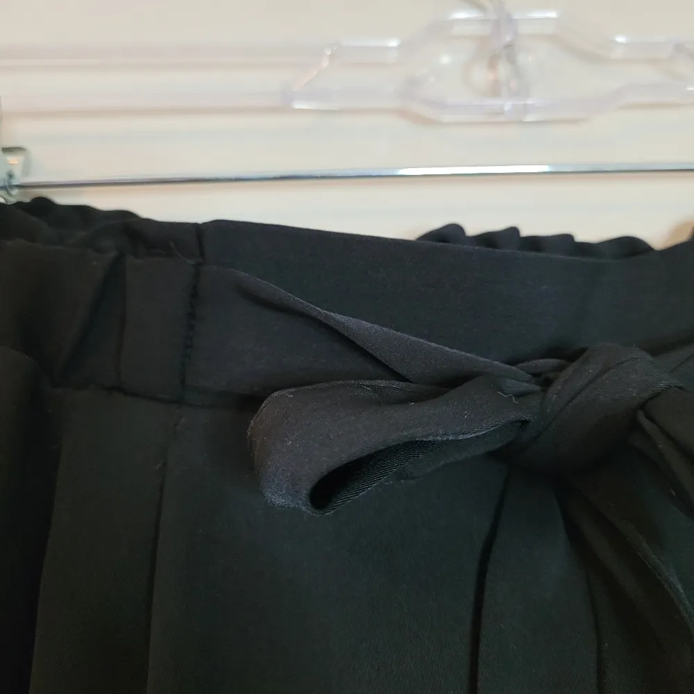 Stradivarius Black Paperbag Waist Pants - Image 5