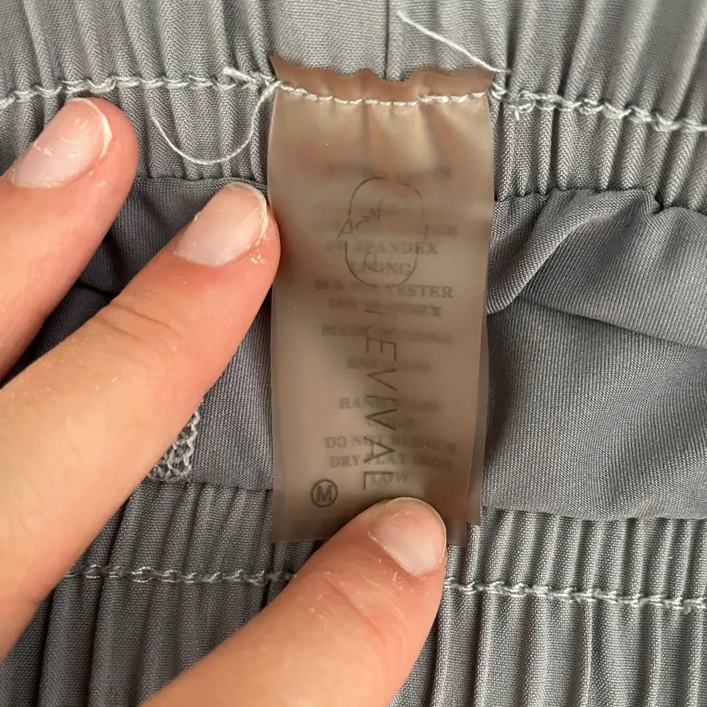 Altar'd State gray athletic shorts - Image 2