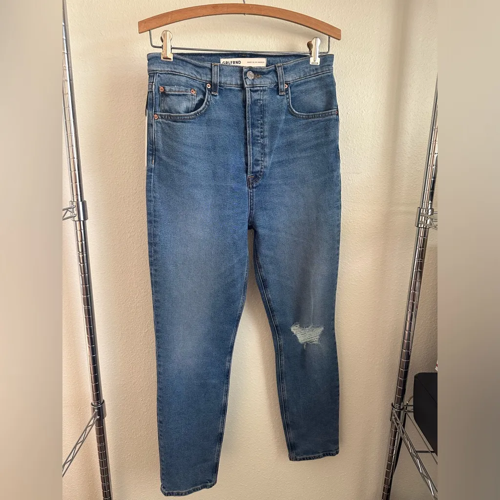 GRLFND PIPER Classic Blue Women's Jeans with distressing at the knee. - Image 7