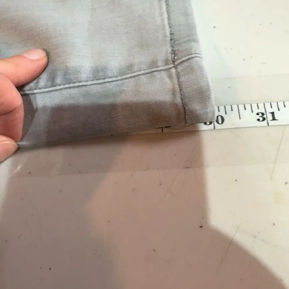 Chico's Women's Mid-Rise Stretch Skinny Jeans Light Gray Granite Wash Size 6‎ - Image 15