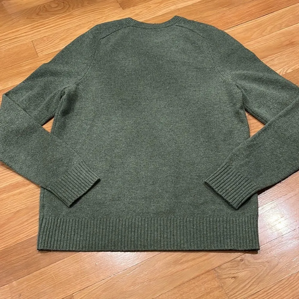 𝅺GAP crew neck sweater 80% lambs wool size large . - Image 5