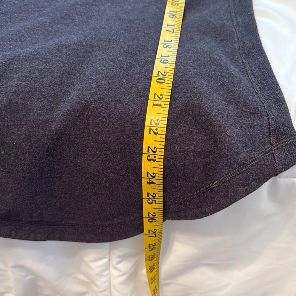 Lululemon 1/2 Zip Hoodie, Size 10 (circa 2011) - Image 12
