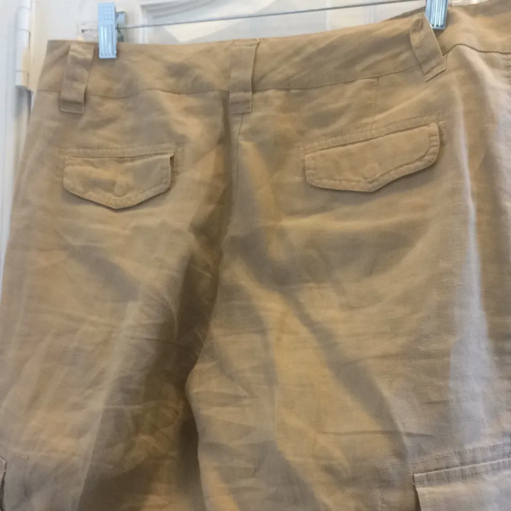 FINAL MARKDOWN Ladies coldwater creek cargo capris 10 - Image 3