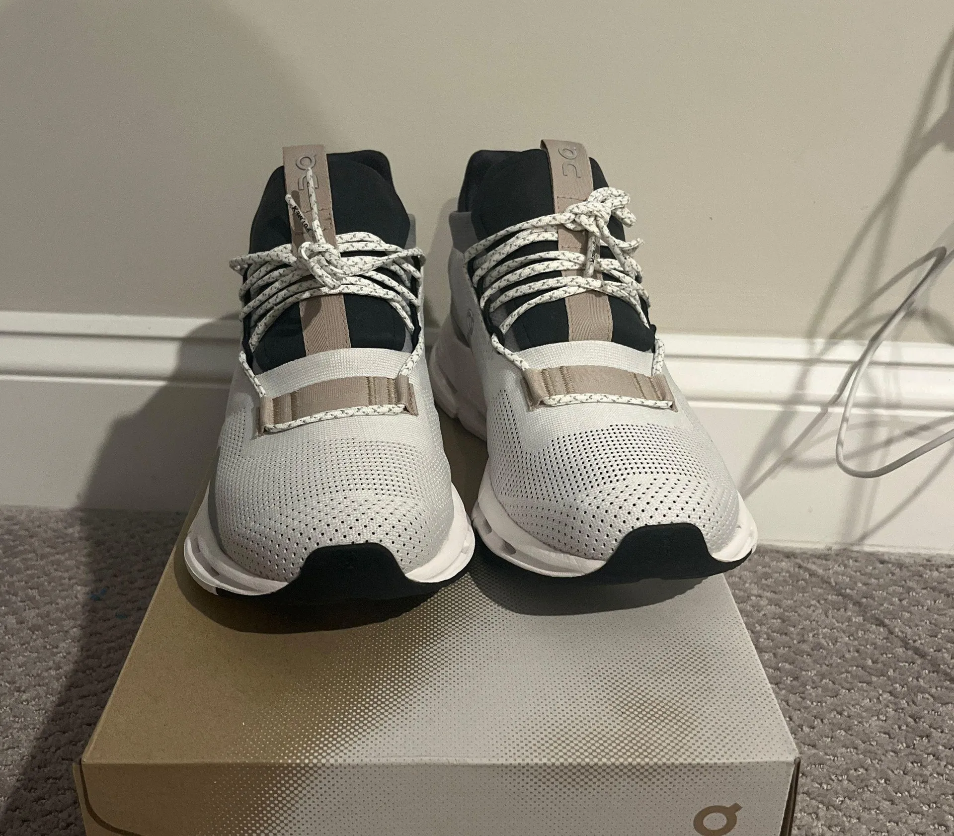 On Cloud  Cloud nova/ White Sand  - Image 3