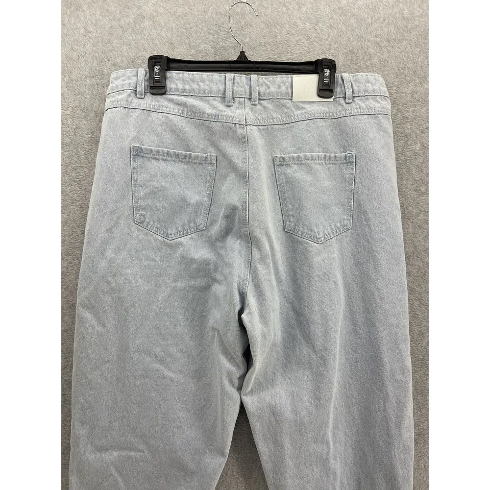 Missguided Women's Jeans Frayed Ends Plus Size 16 Light Wash Straight Leg - Image 5