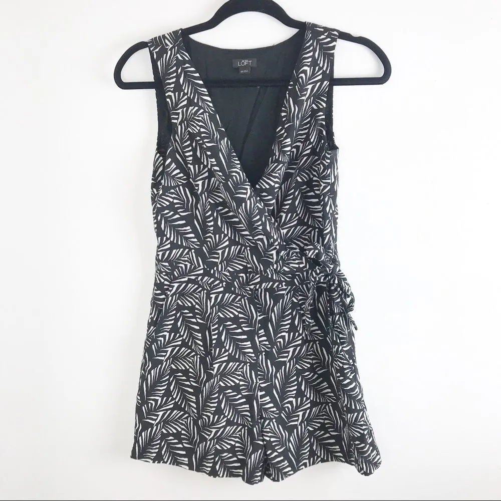 Loft  palm‎ leaf black & white romper - Image 2