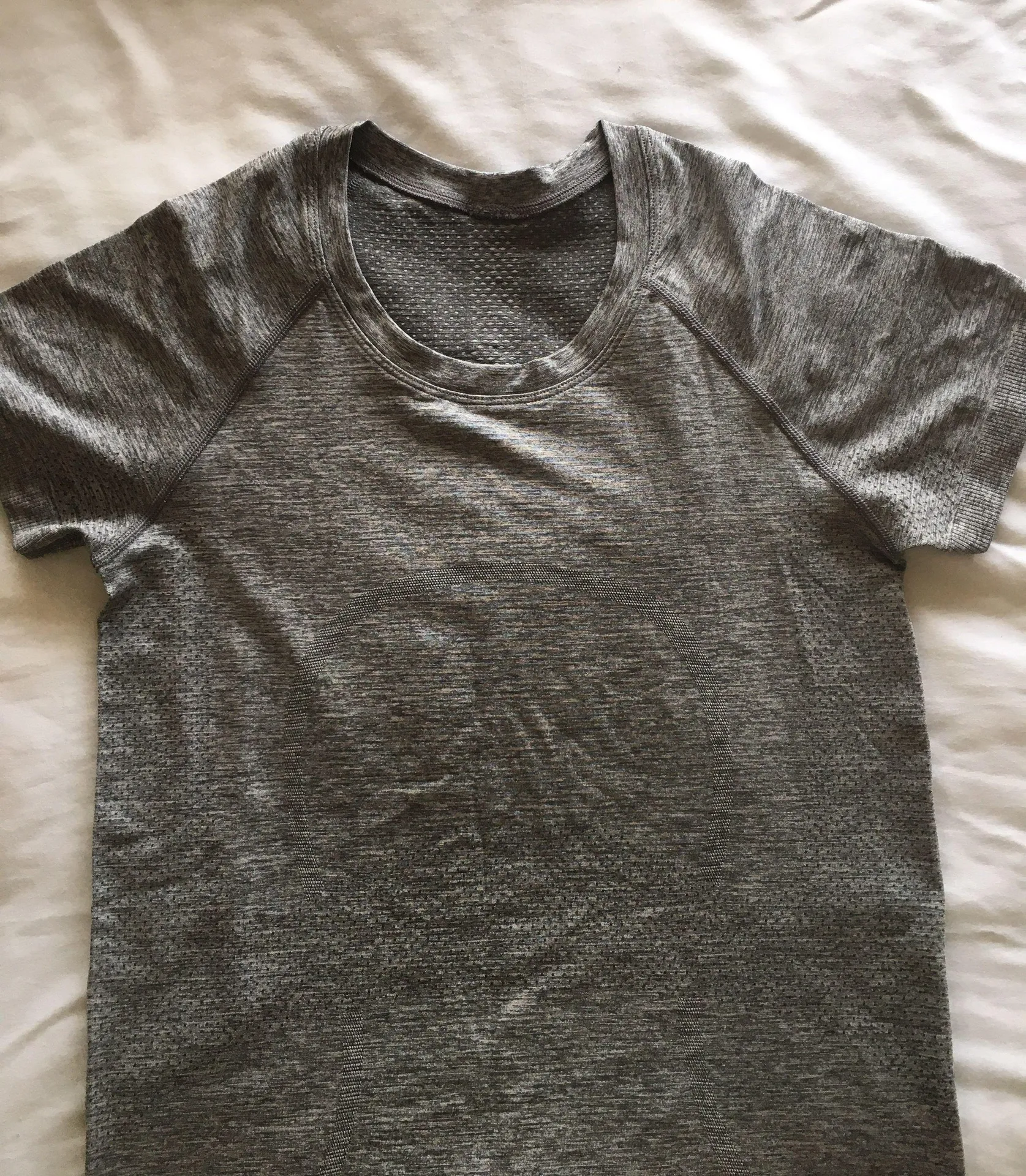 Lululemon Swiftly Tech Short Sleeve Shirt 2.0 - Image 3