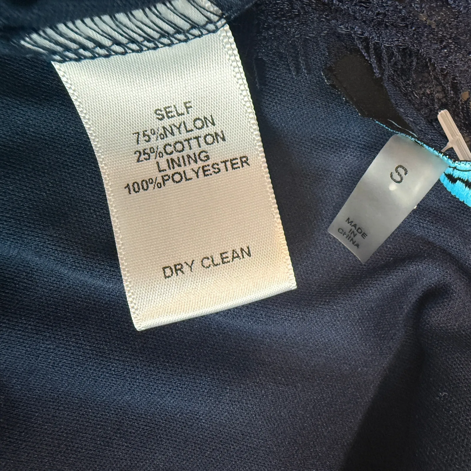 Soprano small lace overlay v neck fit and flare dress D4 2418 - Image 5