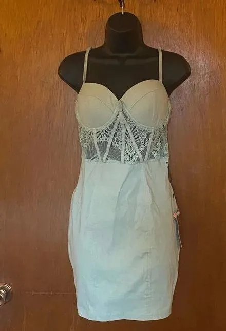 🆕 Haute Monde Mint Green Dress with Lace Accent - Image 13