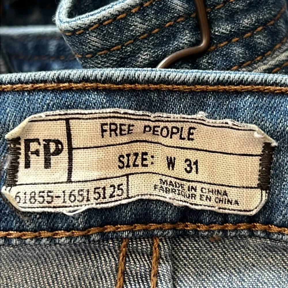 FREE PEOPLE Button-Front Denim Shortall Overalls Size 31 - Image 13