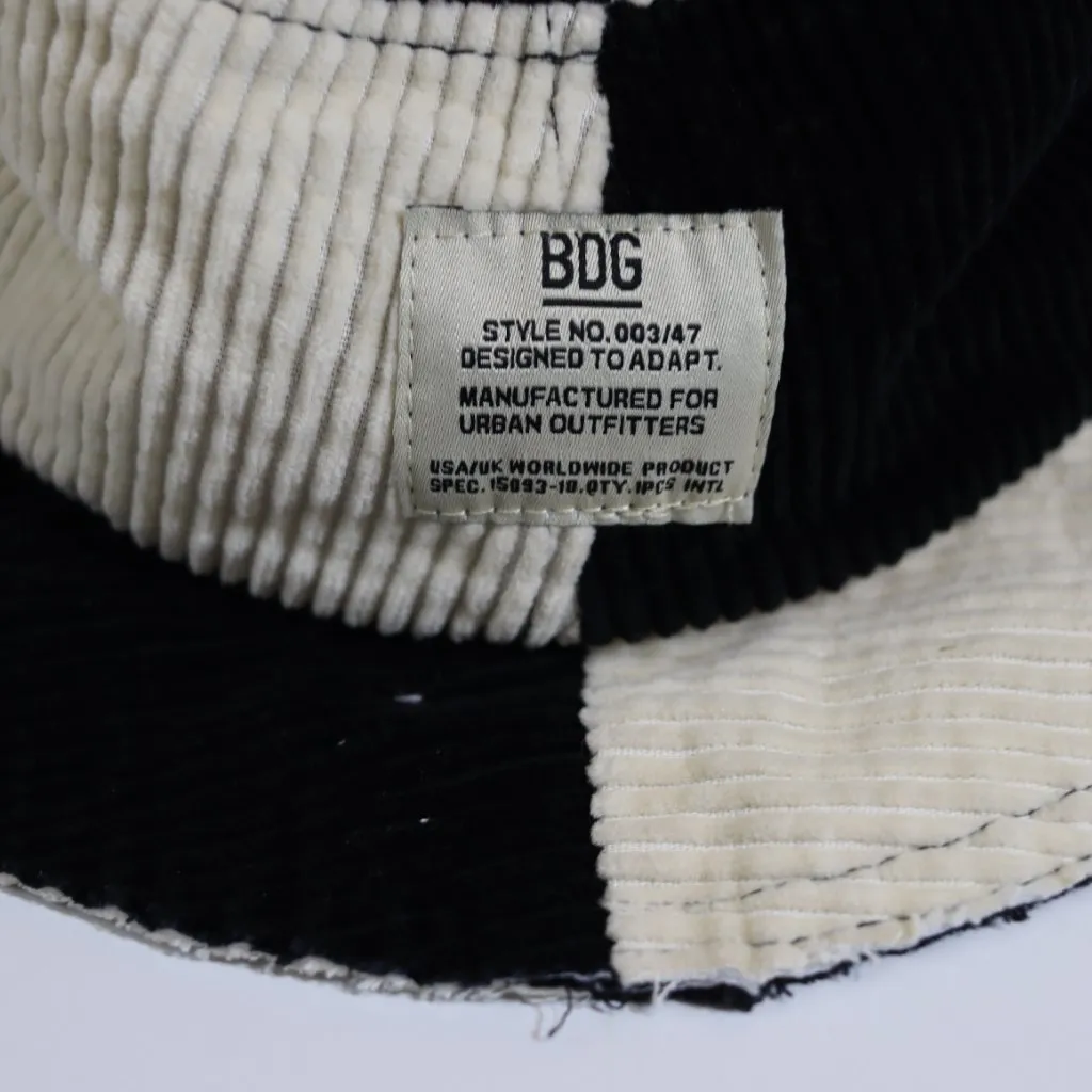 BDG Black & White Corduroy Bucket Hat Urban Outfitters 90s Inspired - Image 3