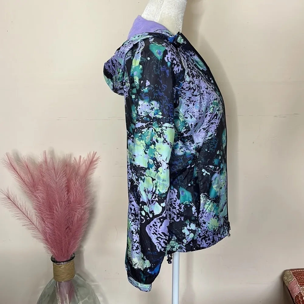 New Balance nwt //  watercolor splatter water resistant jacket - Image 3