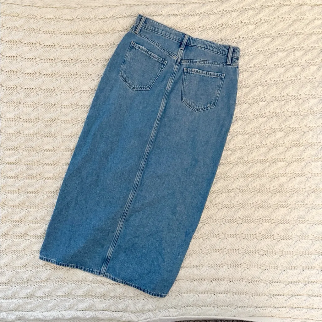 Old Navy Drapey Denim Maxi Skirt - Image 3