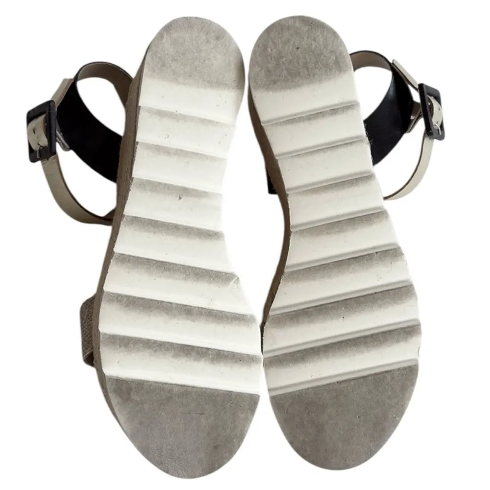 EUC Boden Leather Lena Metallic / Snakeskin
Sandals Size 6 - Image 9