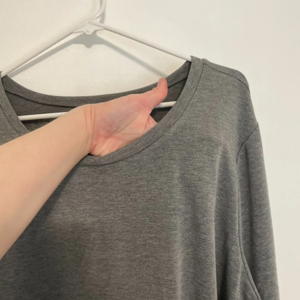 NEW NWT TORRID 3 Plus Size Asymmetrical Terry Active Sweatshirt Gray Long Sleeve - Image 9