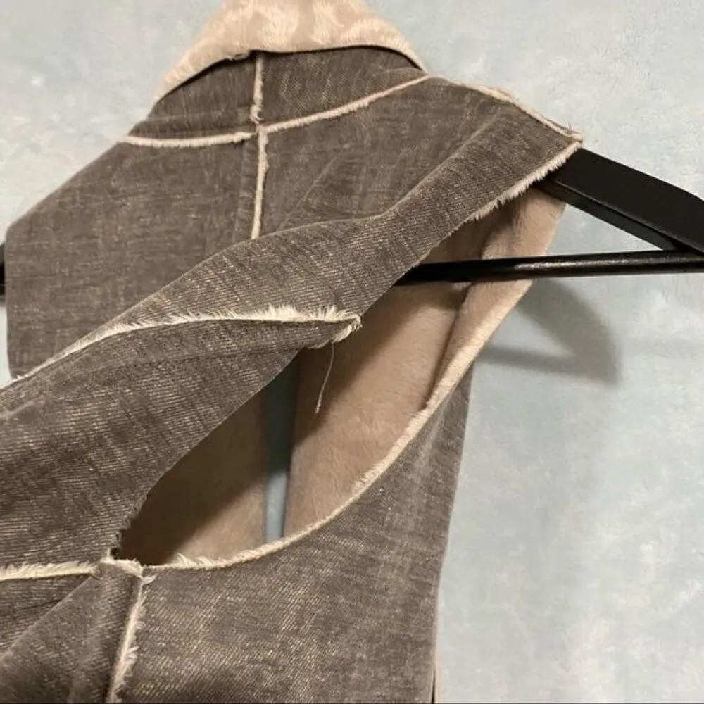 Amadi Faux Shearling Drape Front Open‎ Vest Size XS Gray - Image 10