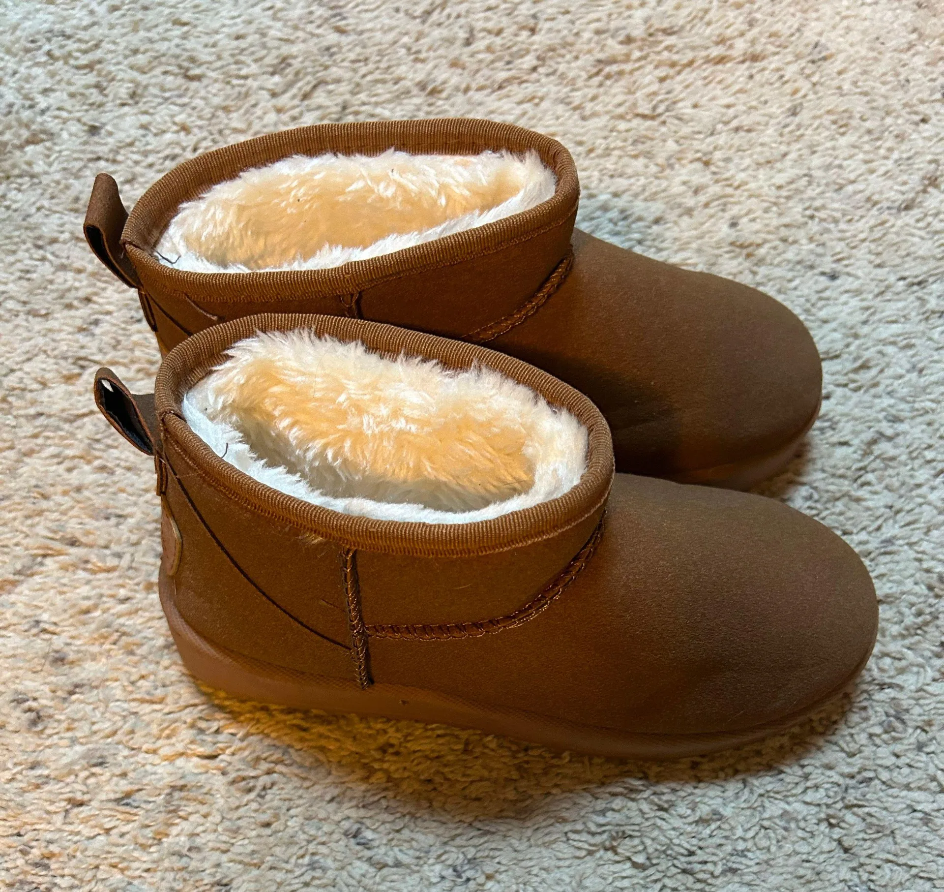 Low Top Boots Tan Size 5 - Image 2