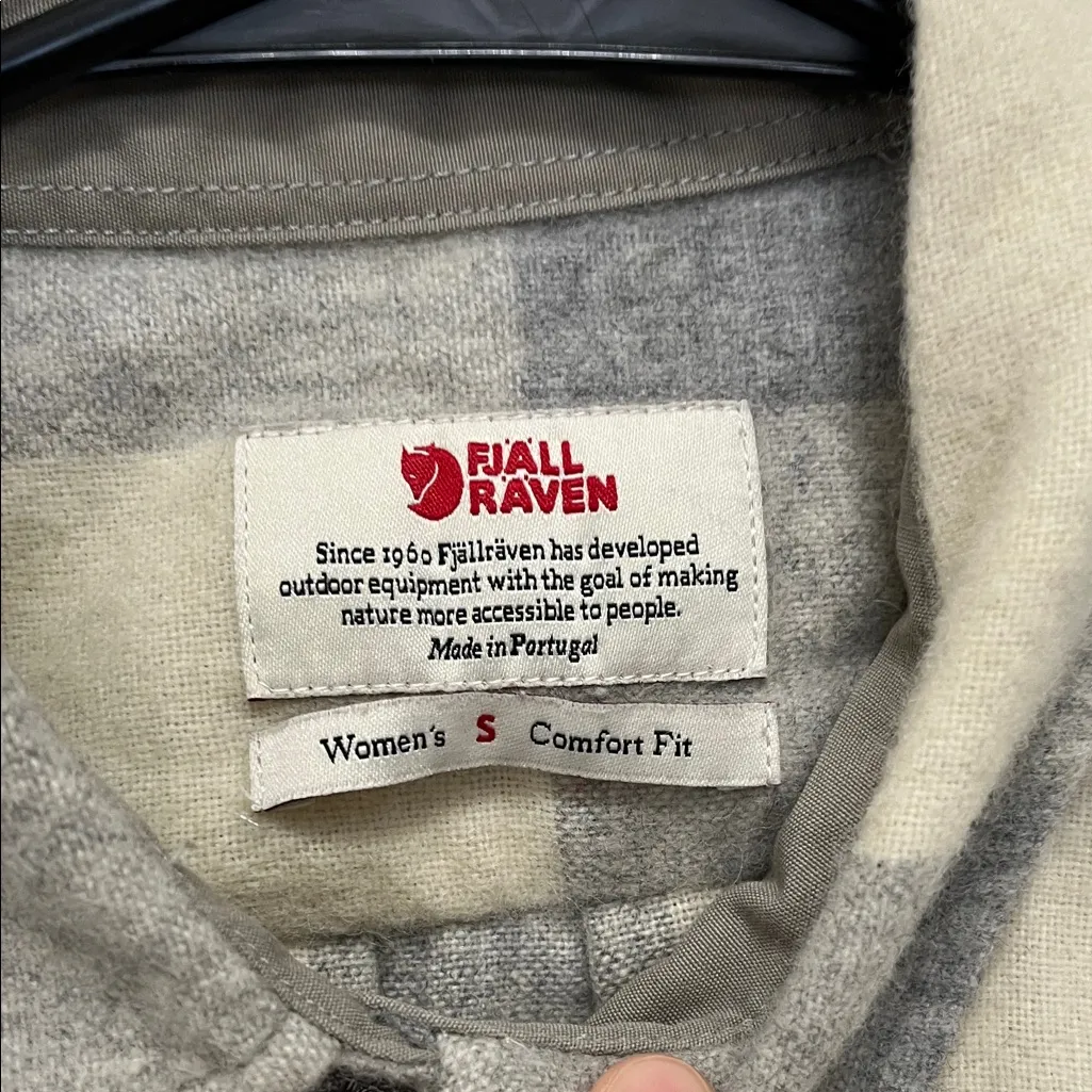 Fjall Raven Canada Shirt Button Snap Fog - Image 15
