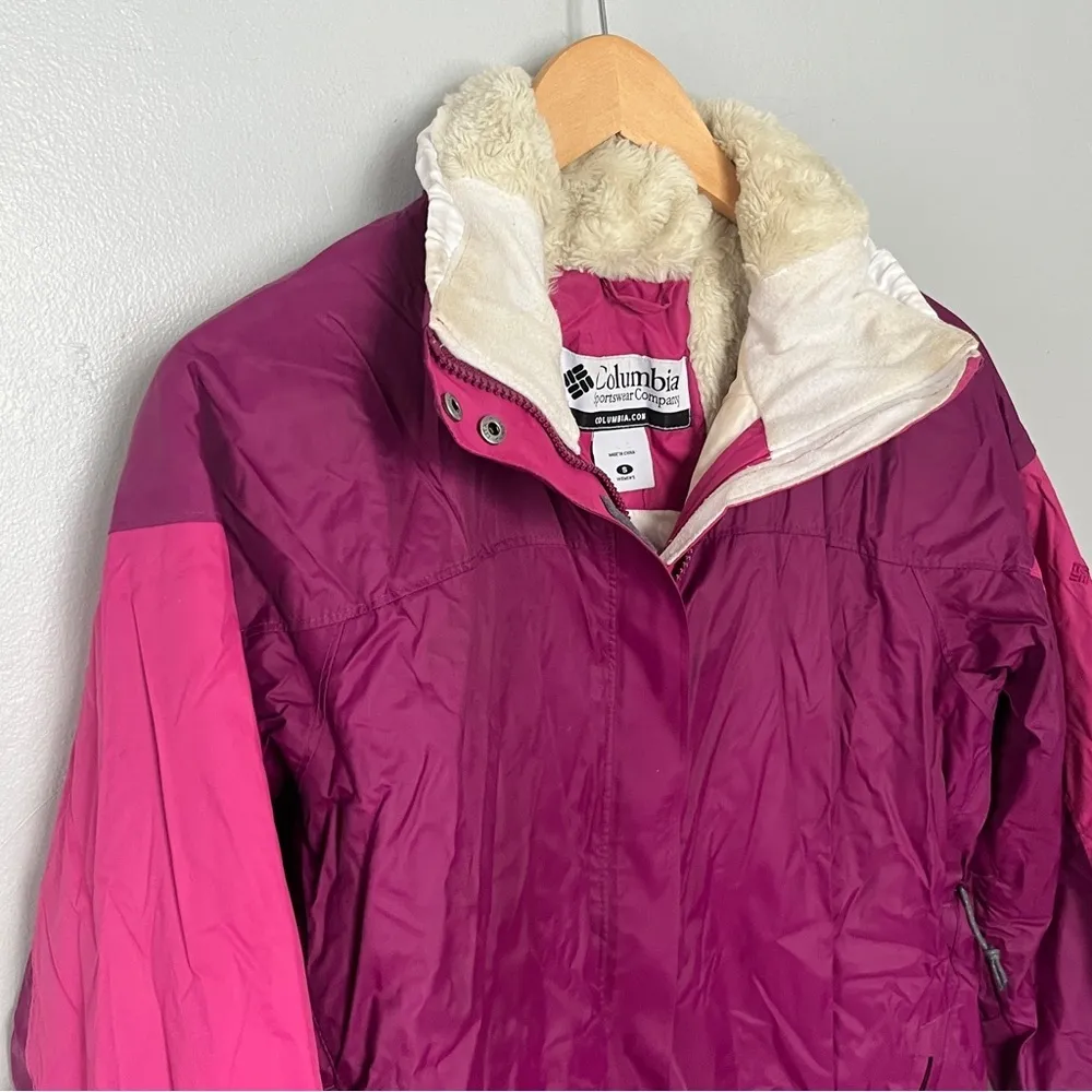 Columbia Faux Fur Ski Snow Winter Coat Jacket Small Pink - Image 2