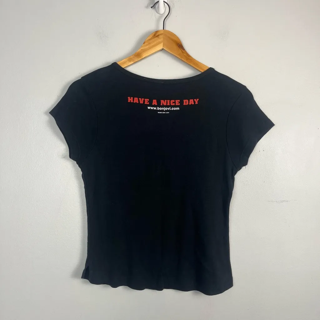 Vintage 2005 Y2K Bon Jovi Have A Nice Day band baby tee womens size large Black - Image 4