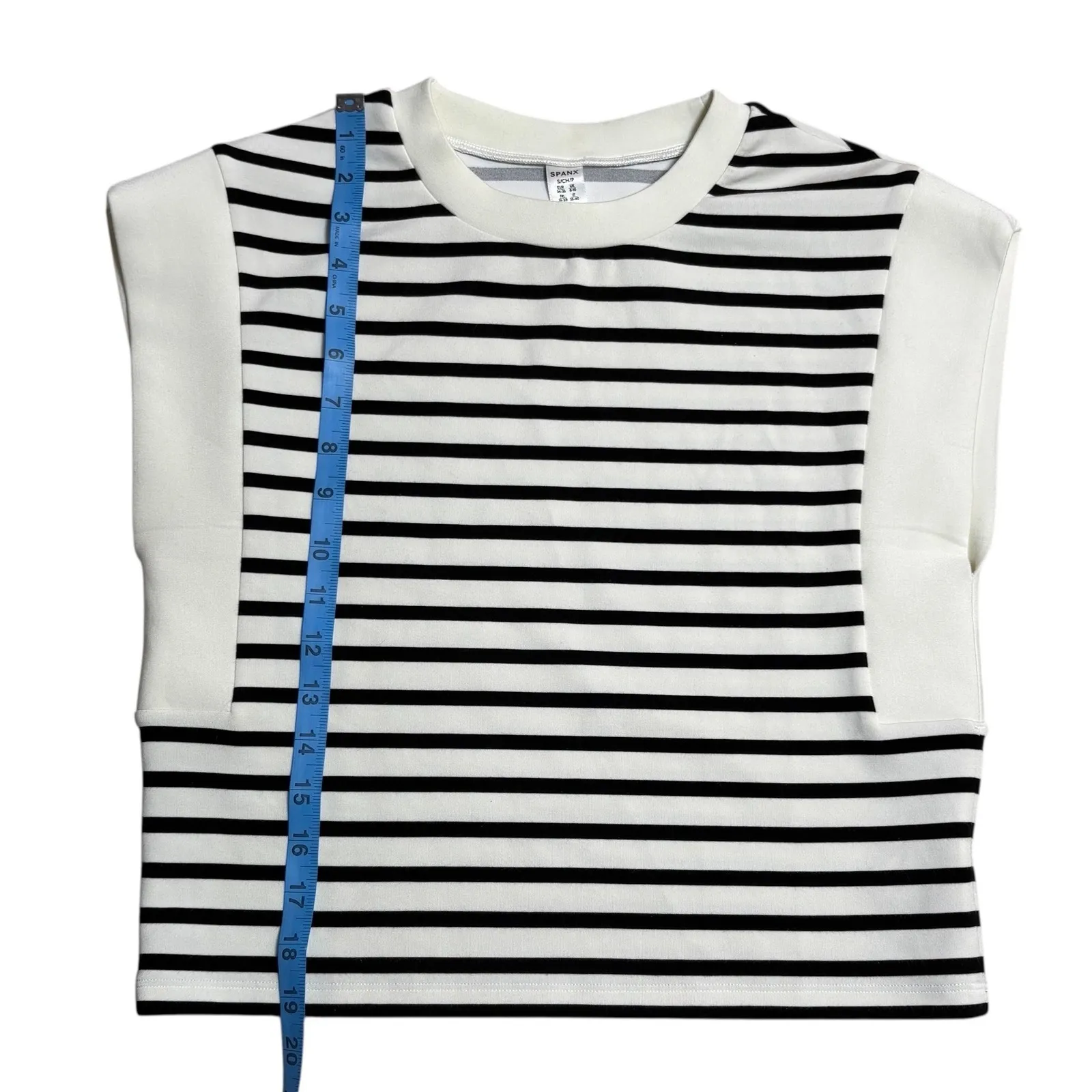 SPANX AIR ESSENTIALS Striped Cap Sleeve Cropped Top Women's S - Image 7
