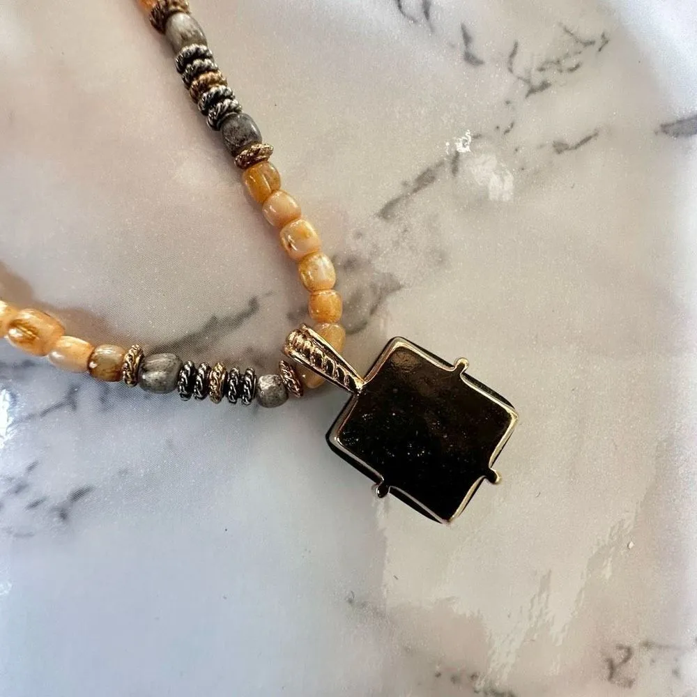 Liz Claiborne vintage abalone pendant necklace - Image 5