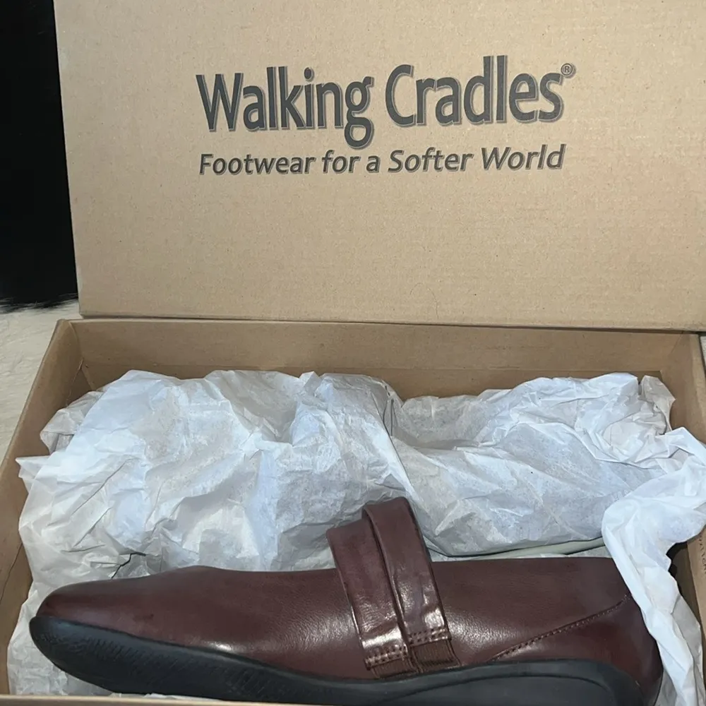 Walking Cradles brown leather maryjane size 9 W - Image 11