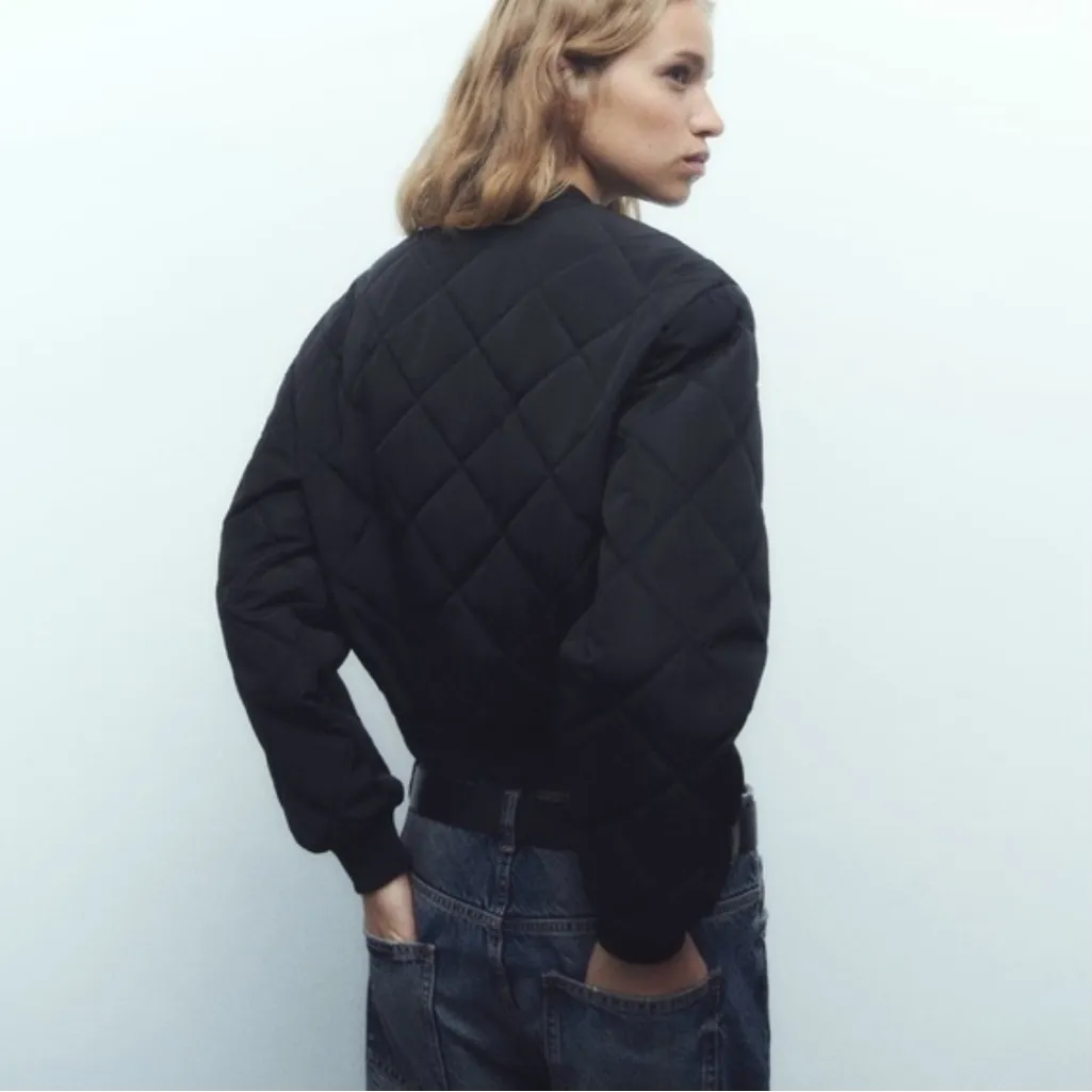 Zara Black Quilted Bomber Jacket - Image 3