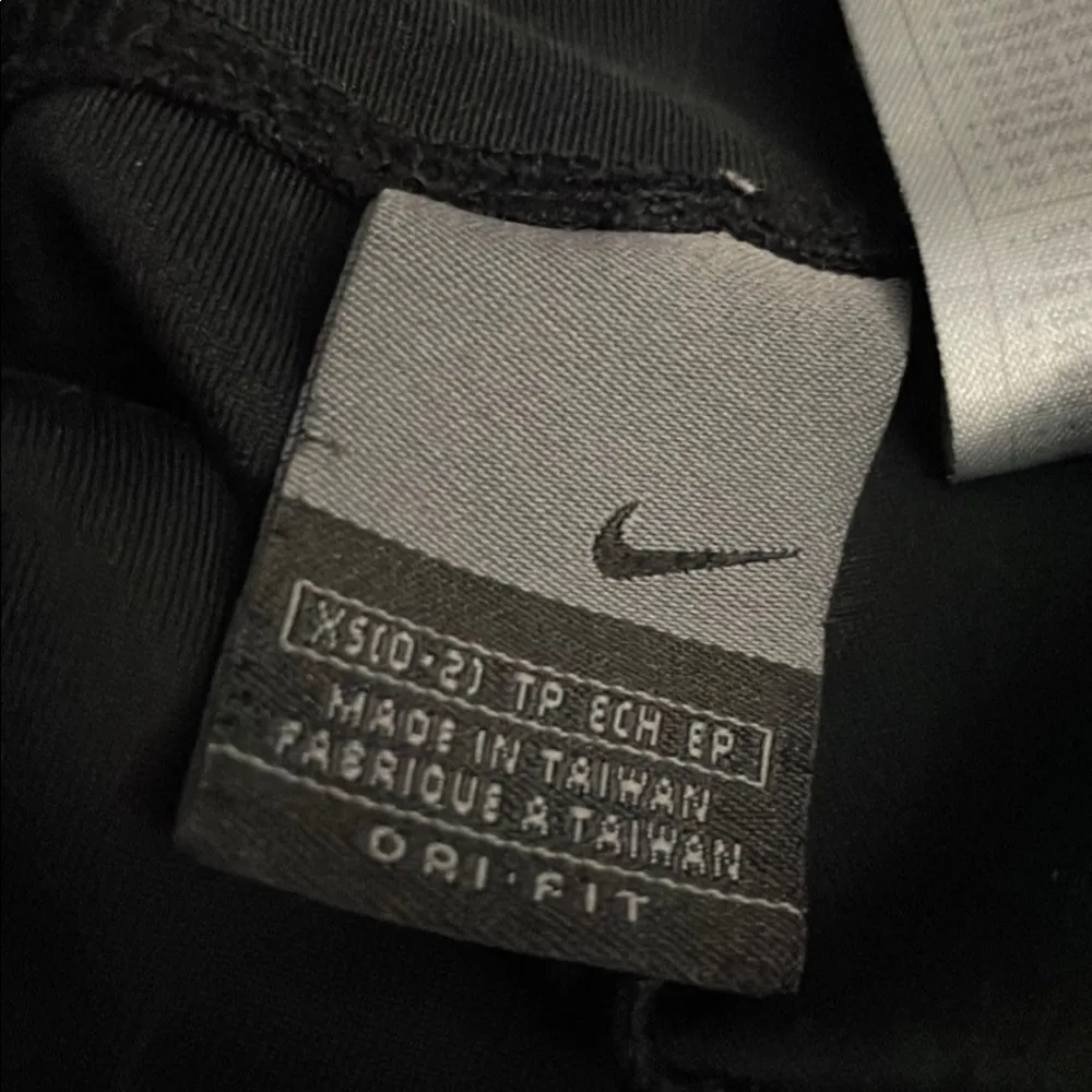 Nike Dri-Fit Running Leggings Size XSmall - Image 3