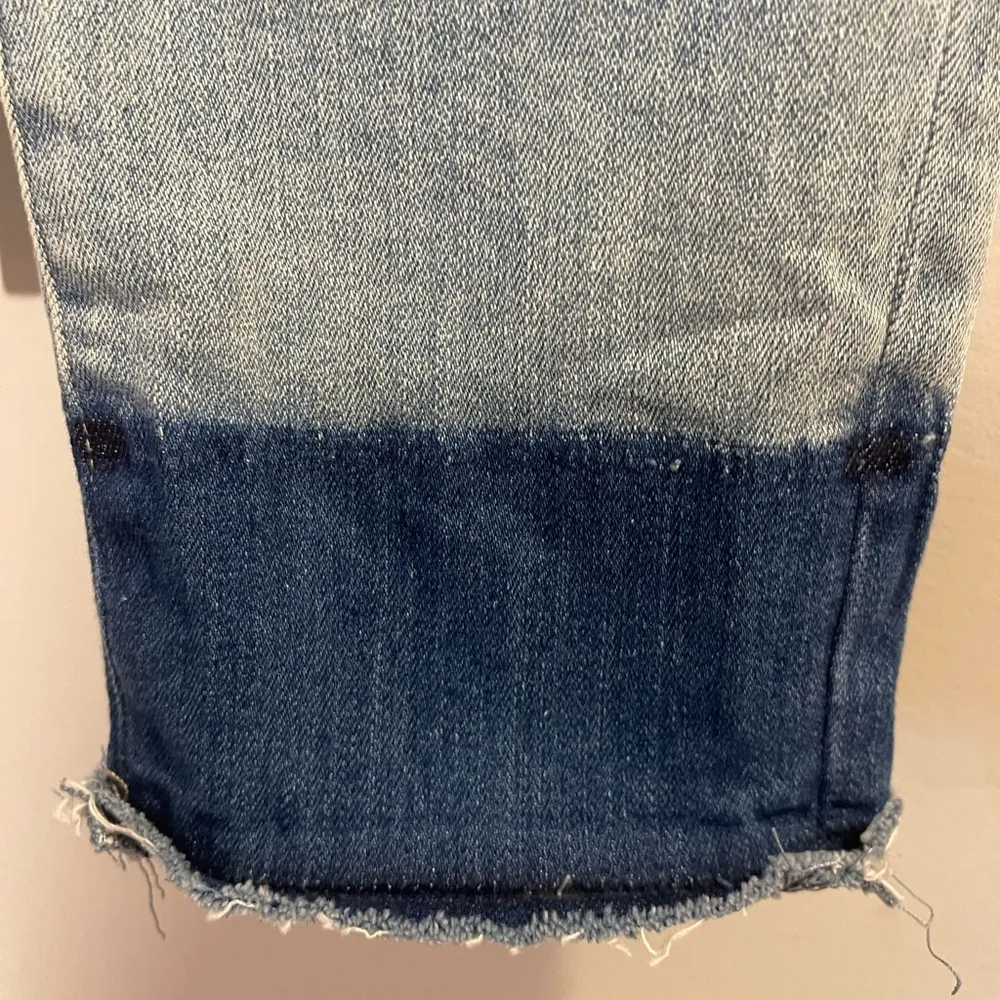 J. Brand Women’s Sadey Slim Straight Dip Dyed Raw Hem Jeans Stretchy Boho Sz 26 - Image 4