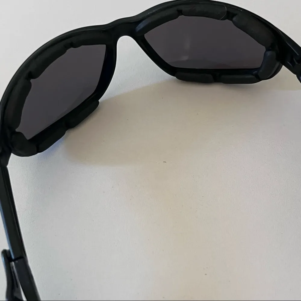 Choppers Active Foam Padded Strap Sunglasses Black - Image 12