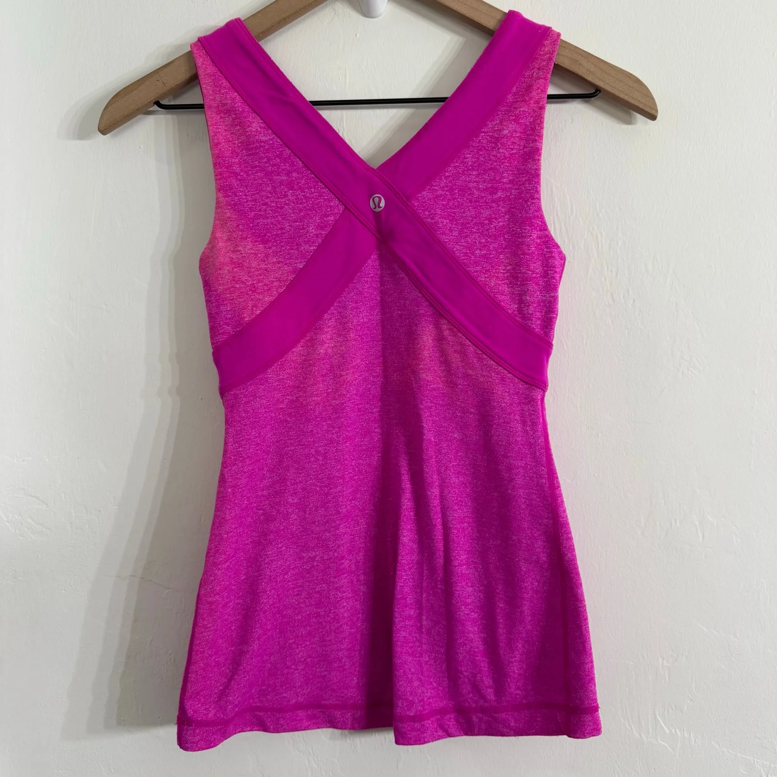 Lululemon Wrap Tank Paris Pink Size 2 - Image 3