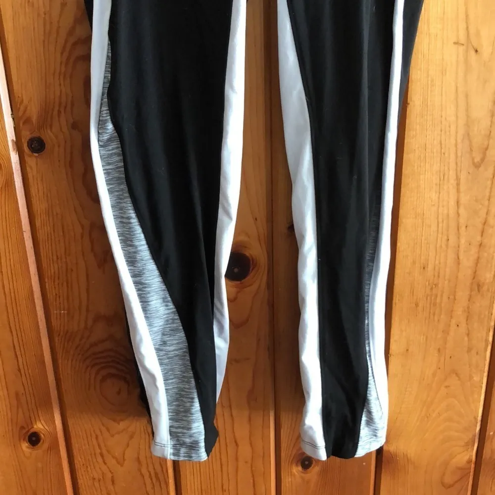 Pink Victoria’s Secret leggings ultimate size large gray and black pink Vs pant‍ - Image 2