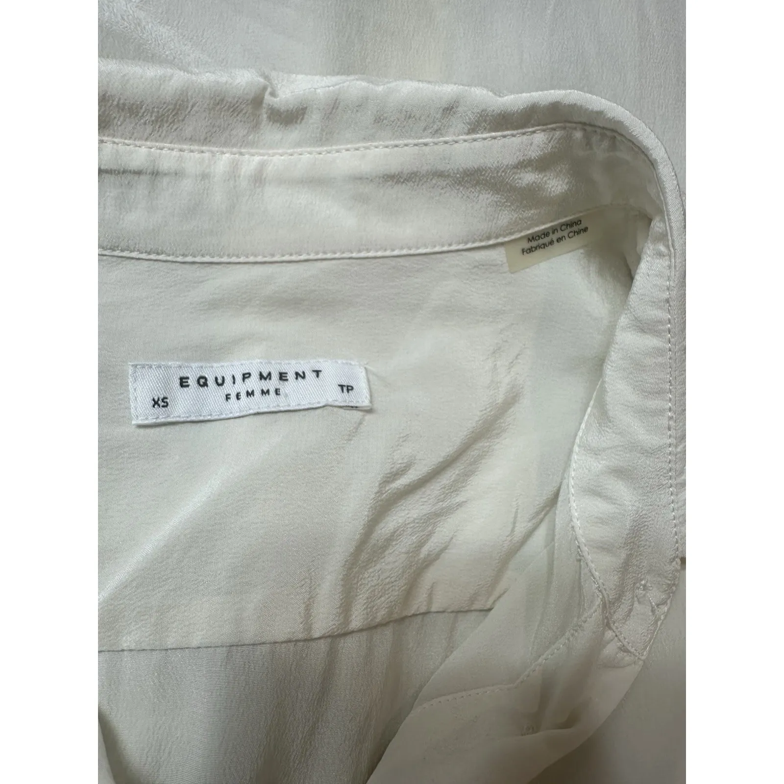 Equipment Femme‎ XS White 100% Silk Button Front Long Sheer Sleeve Shirt Blouse - Image 4