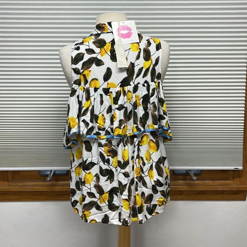 Entro NWT Off White Lemon Print Button Down Open Shoulder Ruffle Top - Image 5