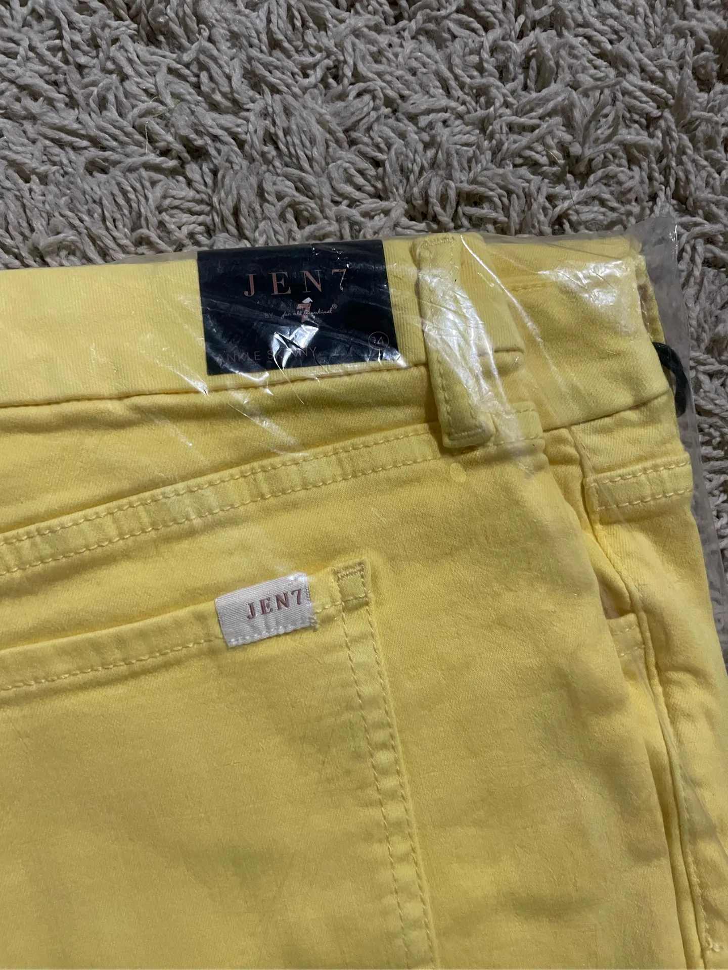 Jen7 by 7 for All Mankind Ankle Jeans Eyelet Hem Marigold NWT A376149 Size 14 - Image 5