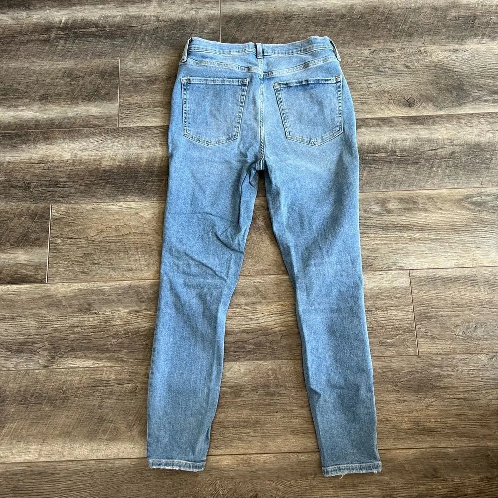 Free People Light Wash Busted Knee Destroyed Skinny Jeans Size 30 High Rise - Image 13