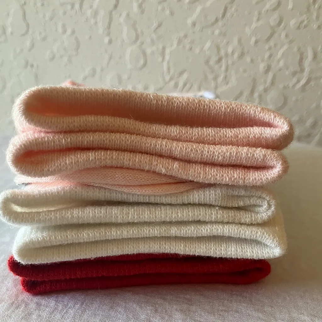 Kate Spade: Blush/White/Red Socks with Heart & Dove Design- Crew- set of 3 - Image 9