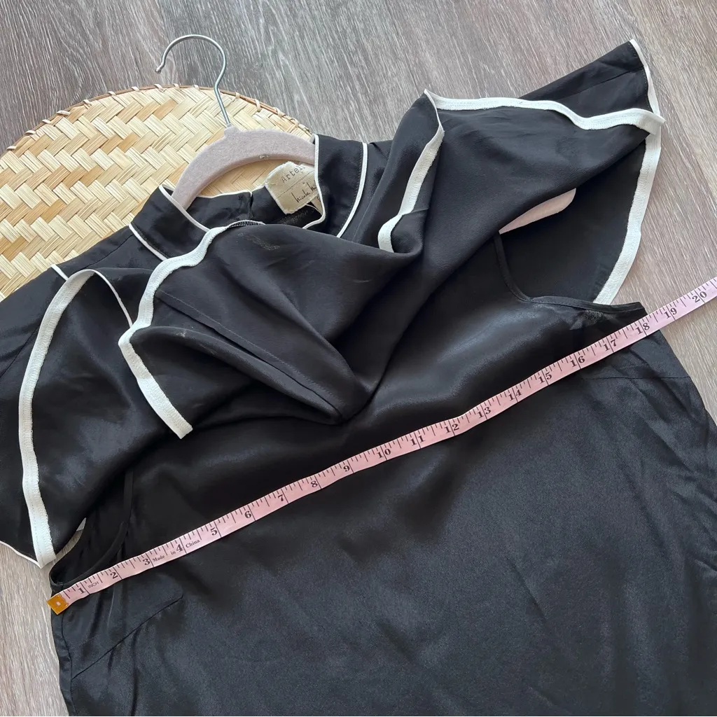 Atelier Nicole miller black‎ and white trim ruffle flounce blouse - Image 3