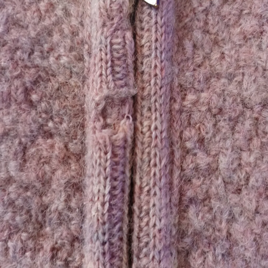 LL Bean factory womens medium full zip pink fuzzy fleece jacket READ. - Image 3