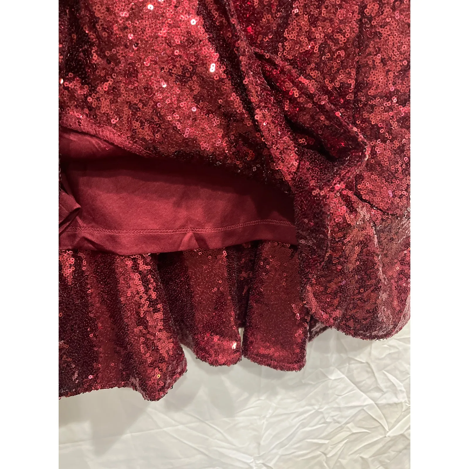 Nikibiki Sequin Tank Cocktail Party Ruffle Dress Women’s Small Ruby Wine - Image 6