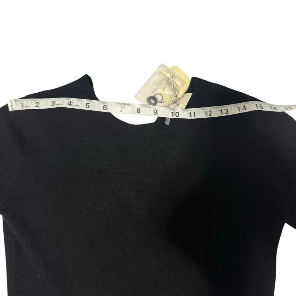NWT Qi Cashmere Sweater in XS, crew neck with tie back and flared sleeves Black - Image 5